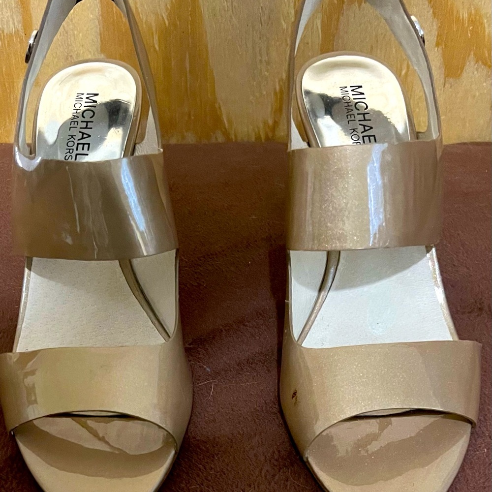 MICHAEL Michael Kors Rochelle Pearlized Patent Leather heels